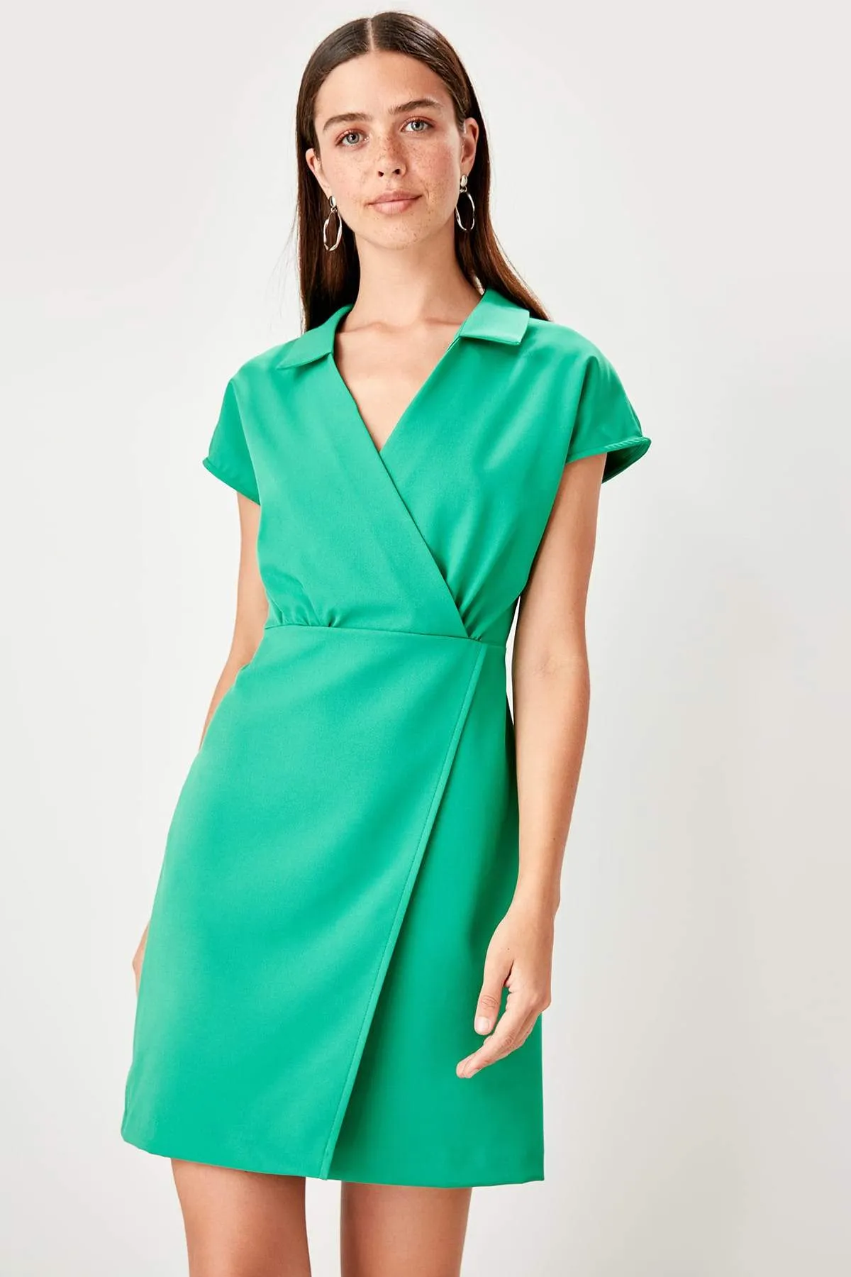12842 Green Wrap Skirt Dress