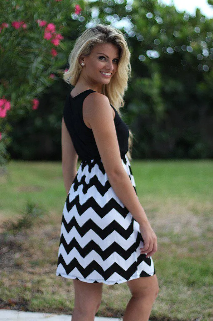 Black and White Chevron Short Dress