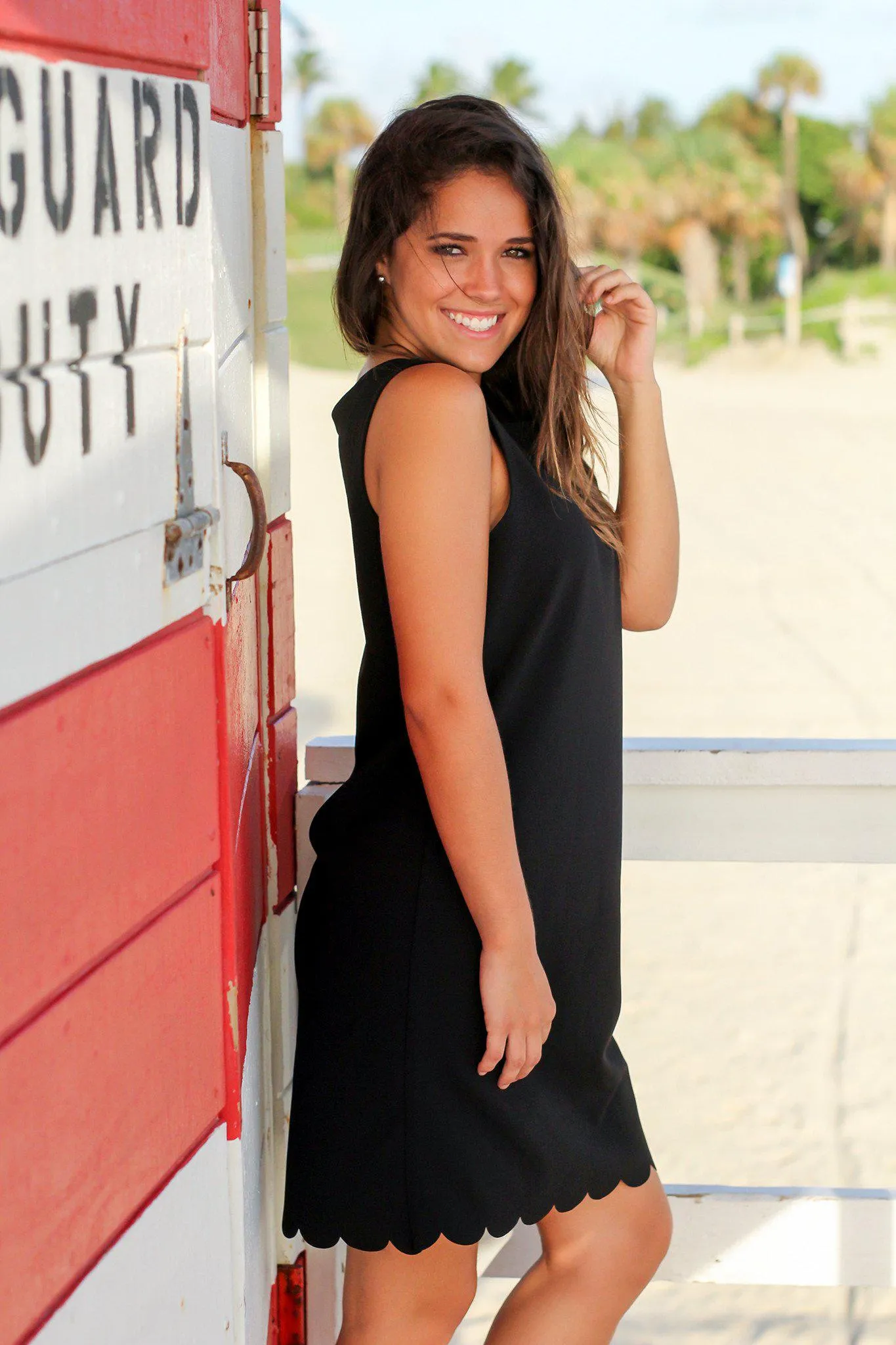 Black Sleeveless Scalloped Short Dress