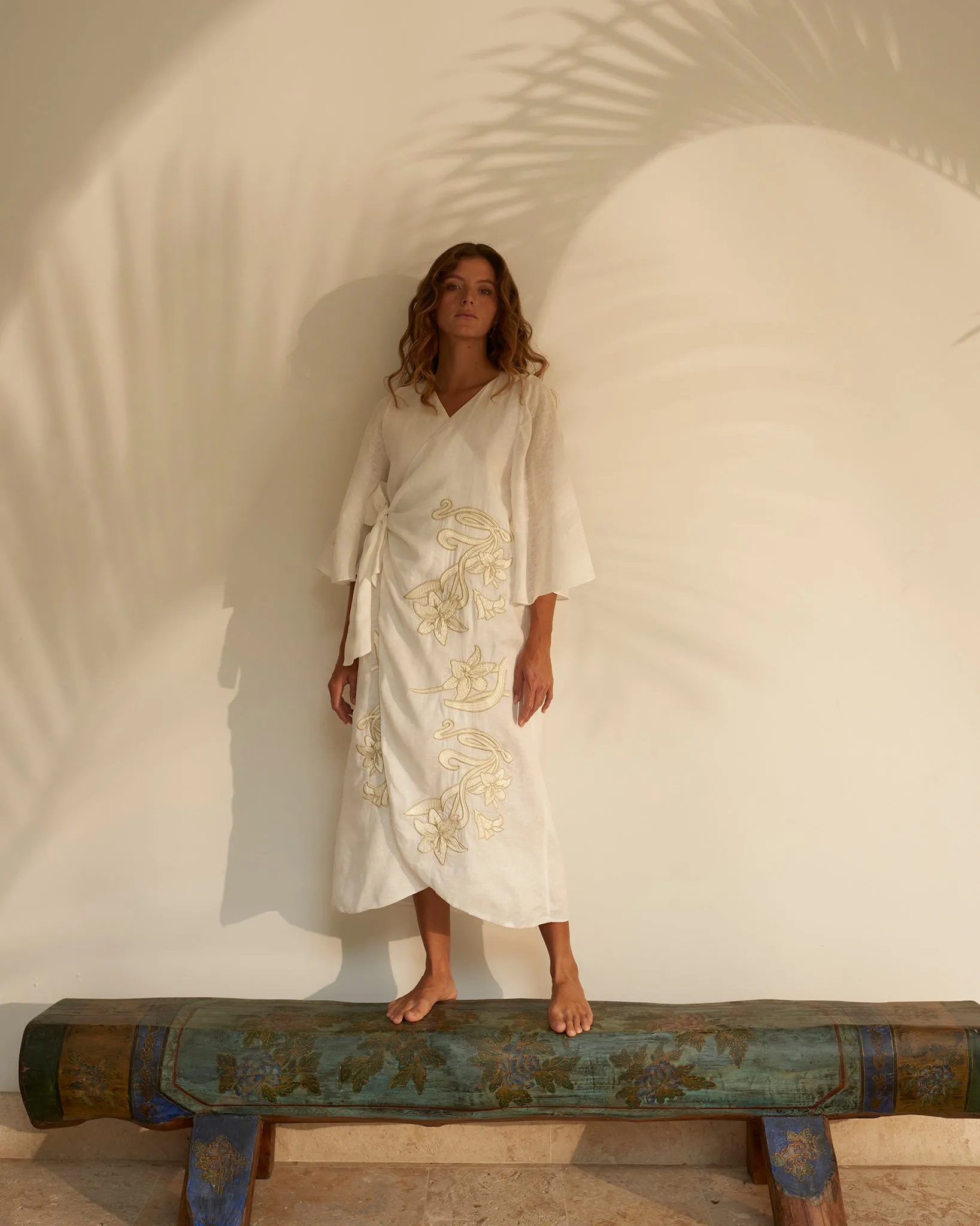 Frida Linen Embroidered Dress / White