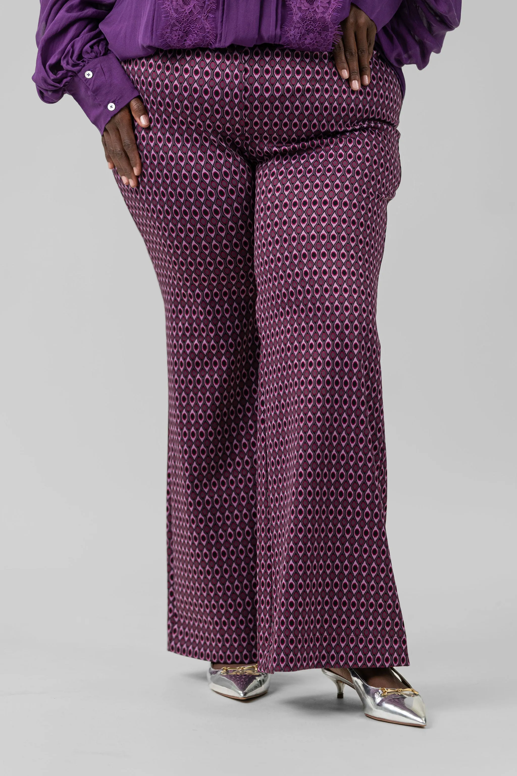 GEO PATTERN TROUSER