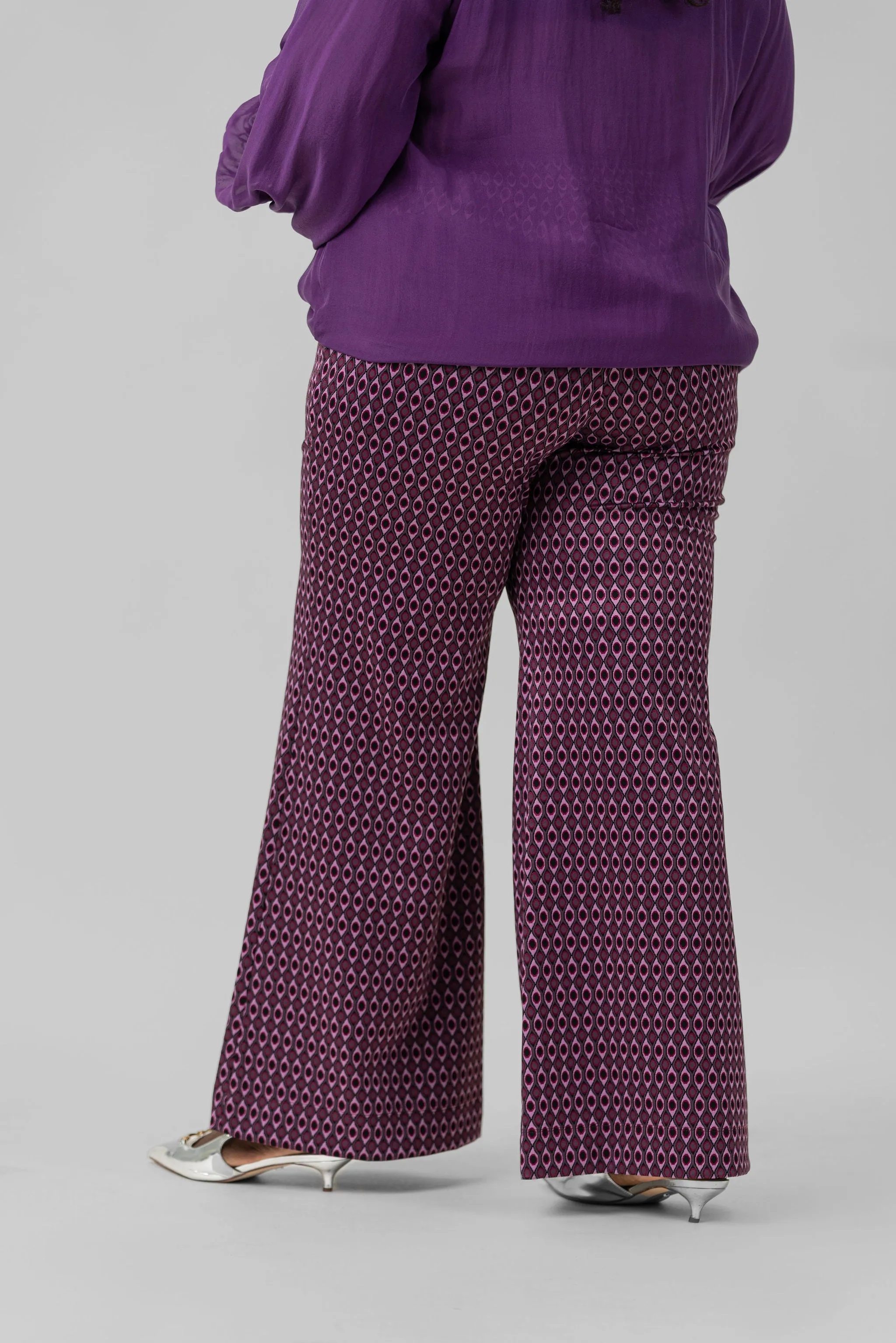 GEO PATTERN TROUSER