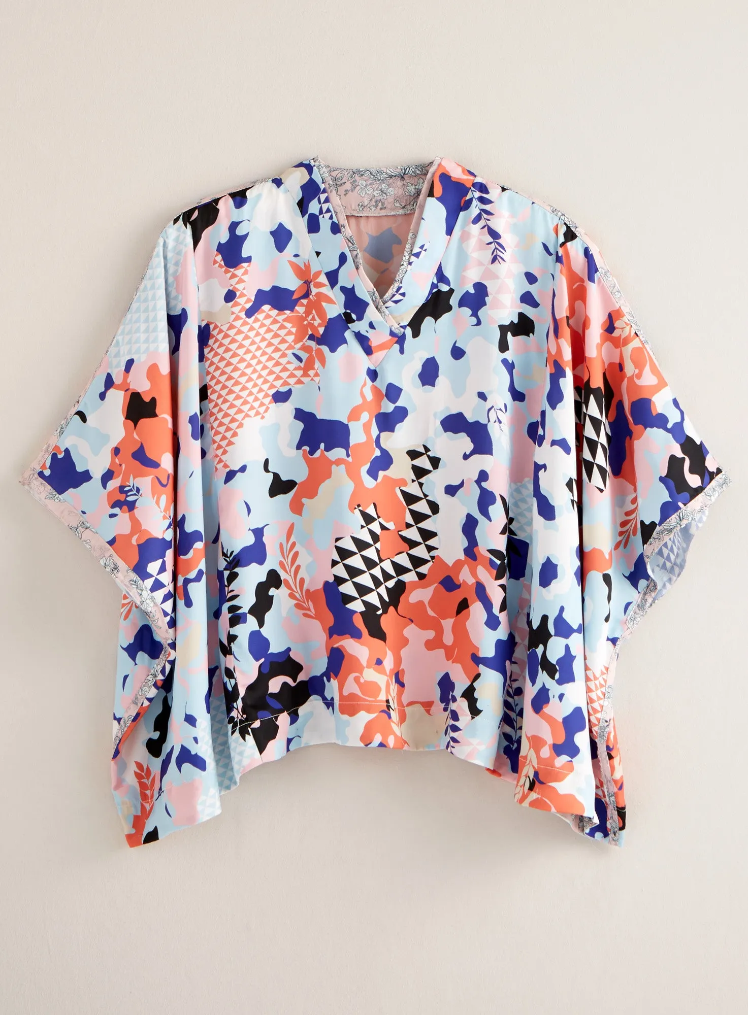 Geofloral Satin Kimono Top