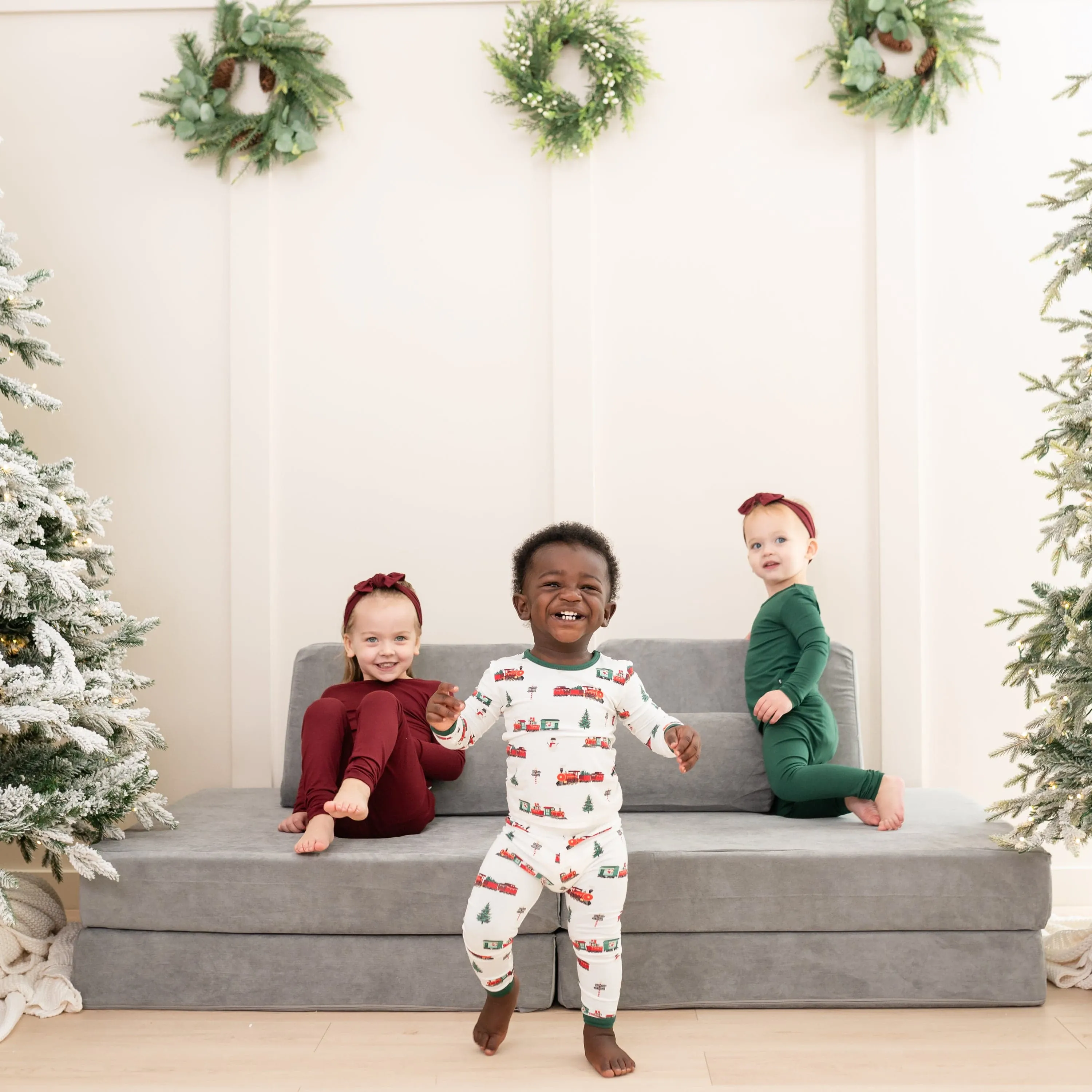 Long Sleeve Pajamas in Holiday Train