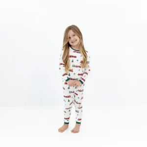 Long Sleeve Pajamas in Holiday Train
