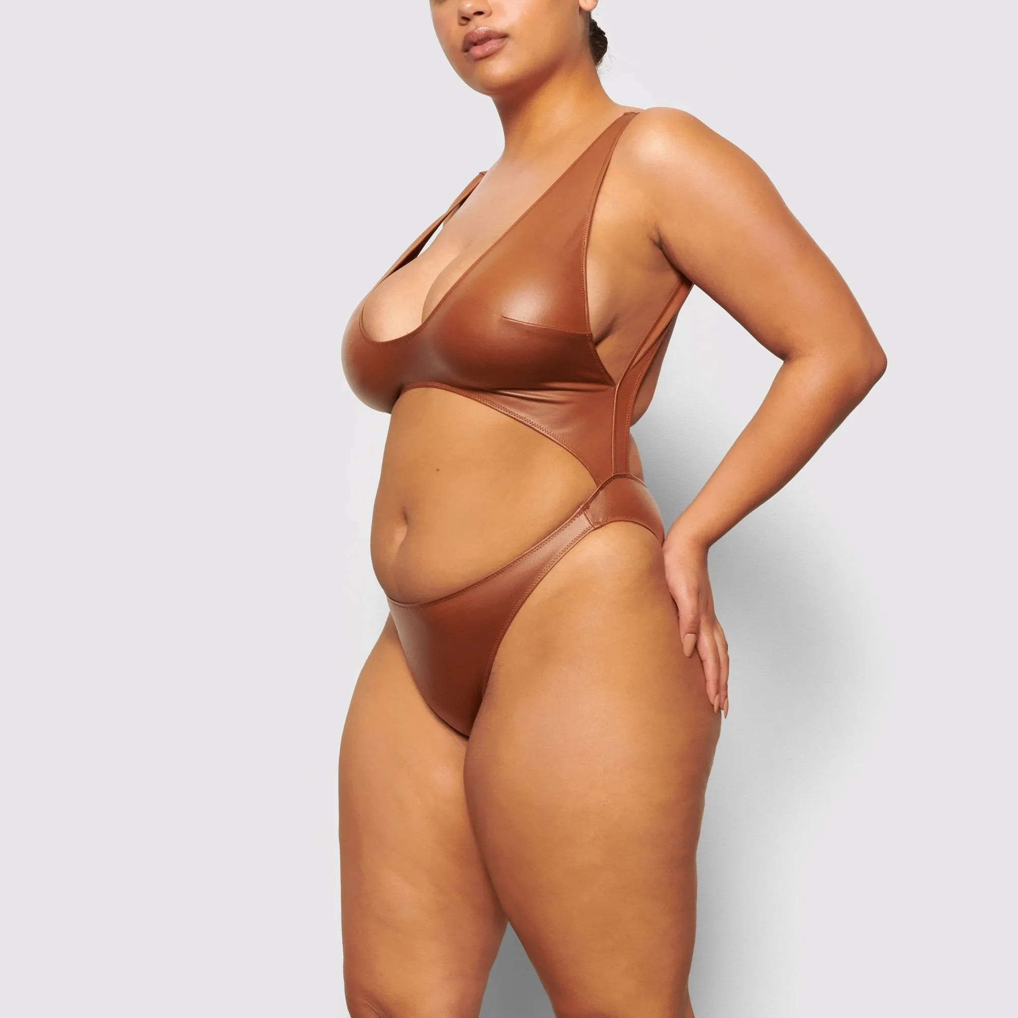 WET JERSEY CUT OUT BODYSUIT | COPPER